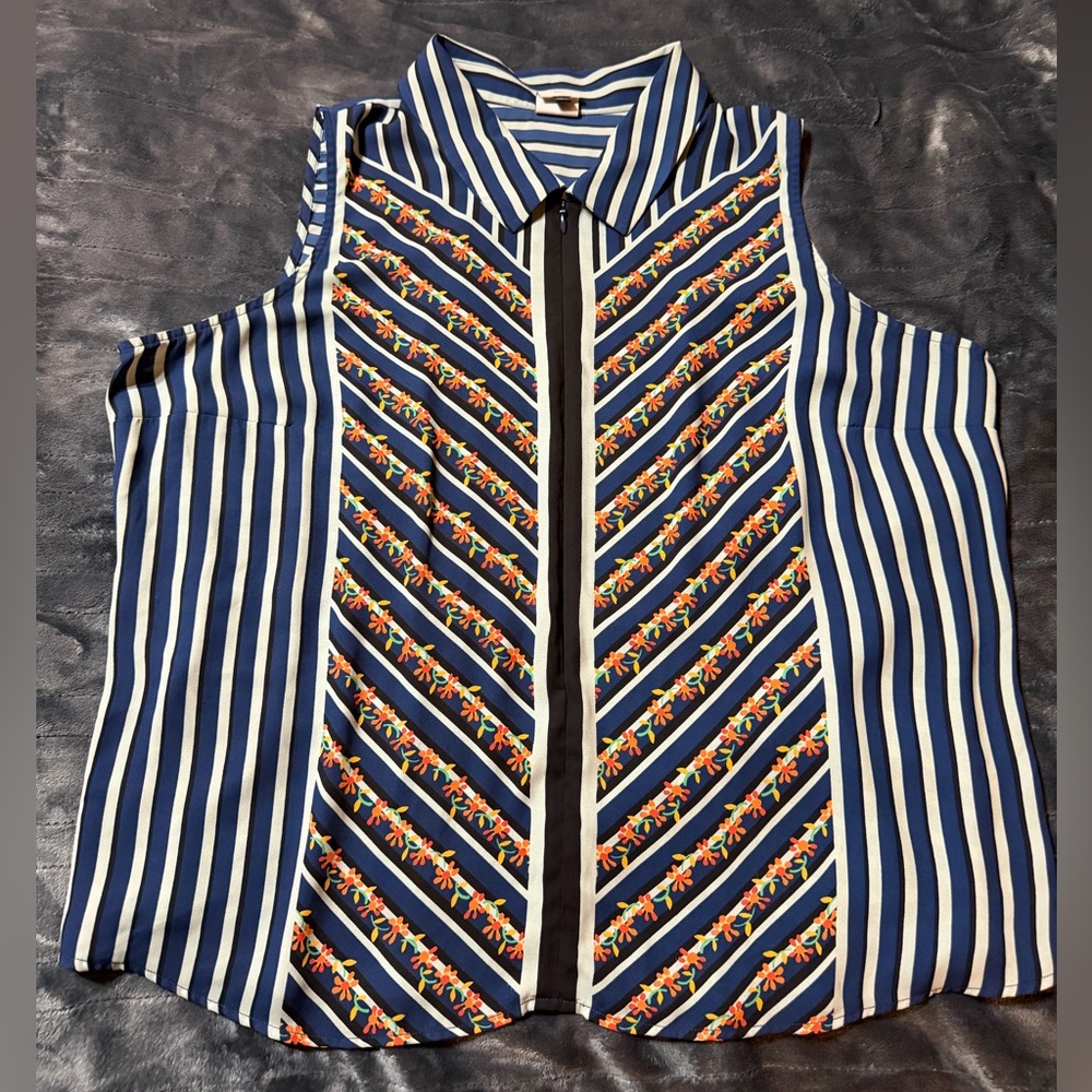 Cabi Chevron Top
Striped Sleeveless Top with Floral Accents